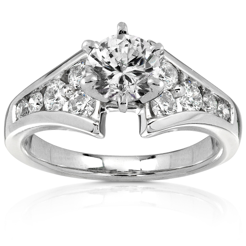 Round Brillant Diamond Engagement Ring in 14K White Gold